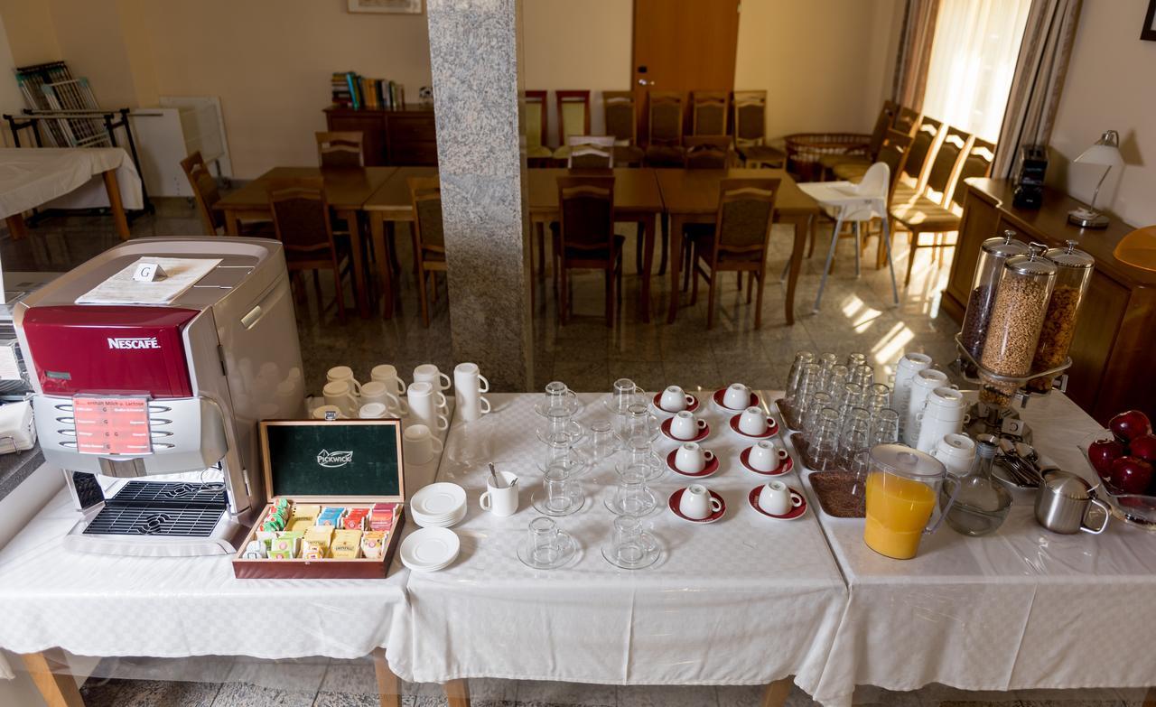 Hotel Breitenlee ウィーン エクステリア 写真